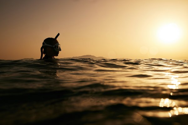 How can swimmers improve their stroke efficiency through technical drills?