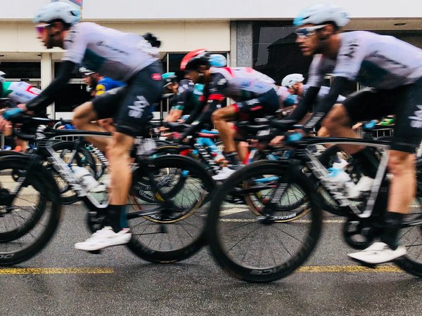 What are the optimal nutrition strategies for competitive triathletes?