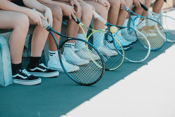 What are the benefits of cross-training for professional tennis players?